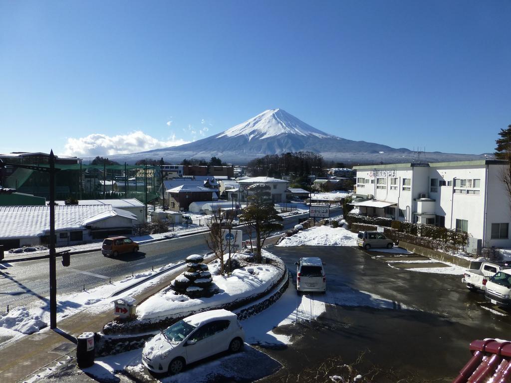 Kawaguchiko Lakeside Hotel Фудзикавагутико Экстерьер фото